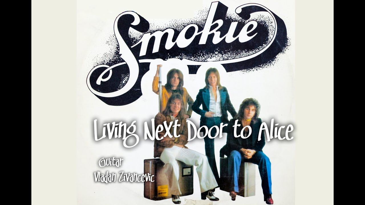 Next door группа. Alice Smokie 1977. Смоки группа Элис. Smokie Living next Door to Alice. Smokie обложки.