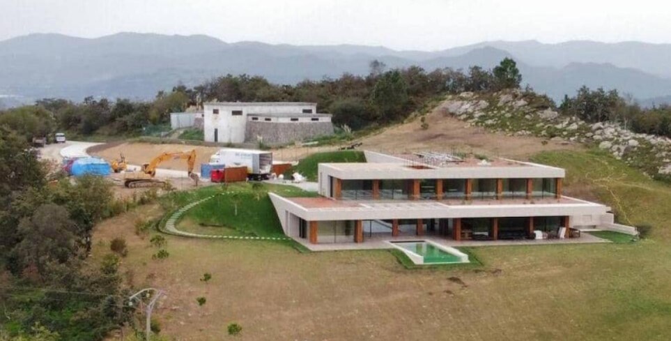 Куда катится жизнь. Пригласительные в психбольнице. Аня и ее дневник. Дневник ани и сани дзен. Пломбир легенды крыма.