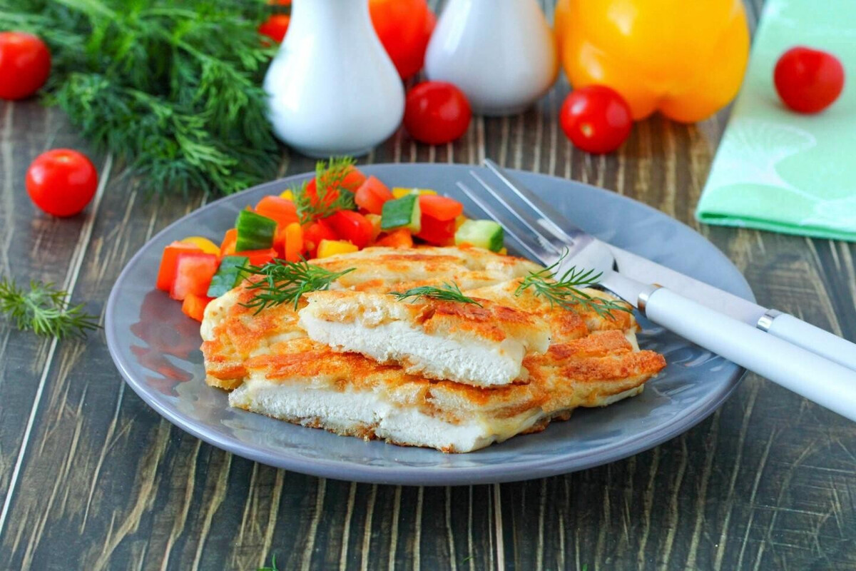 Шницель по-министерски из куриной грудки