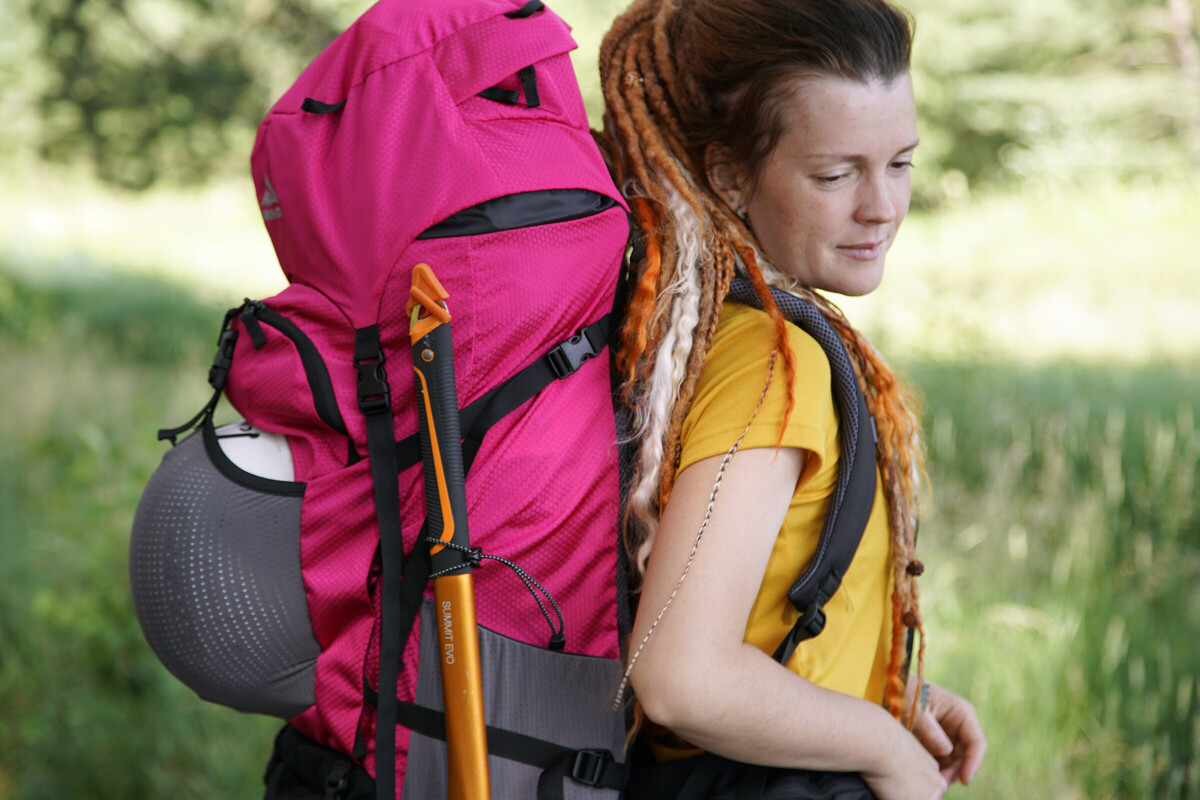 НОВИНКА СЕЗОНА: женский рюкзак МАНАРАГА Ushba-70 Яркий, удобный, функциональный и создан специально для женщин.