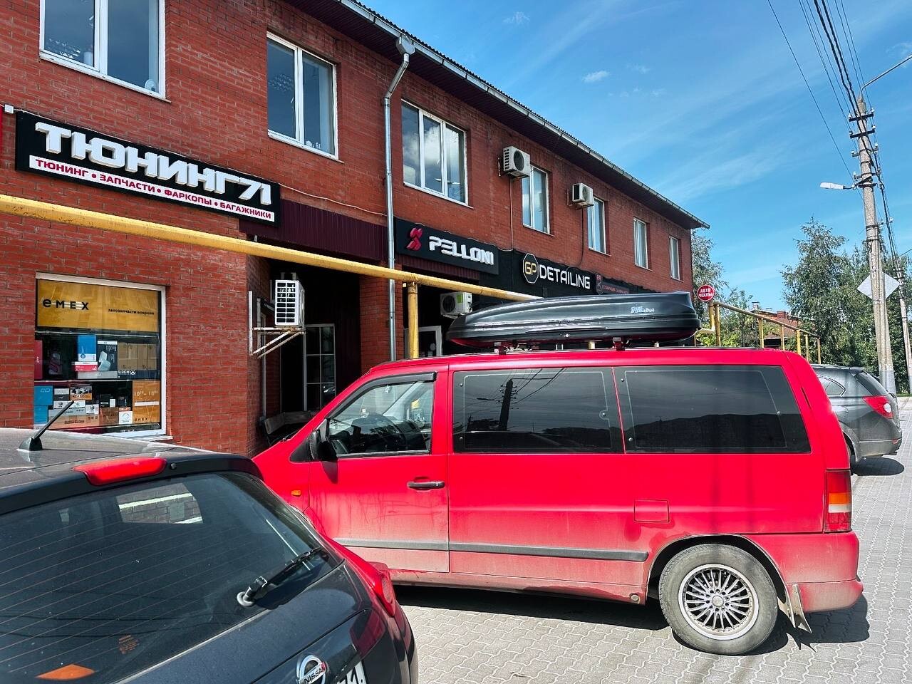 Установка автобокса 470л на Mercedes Vito в Туле