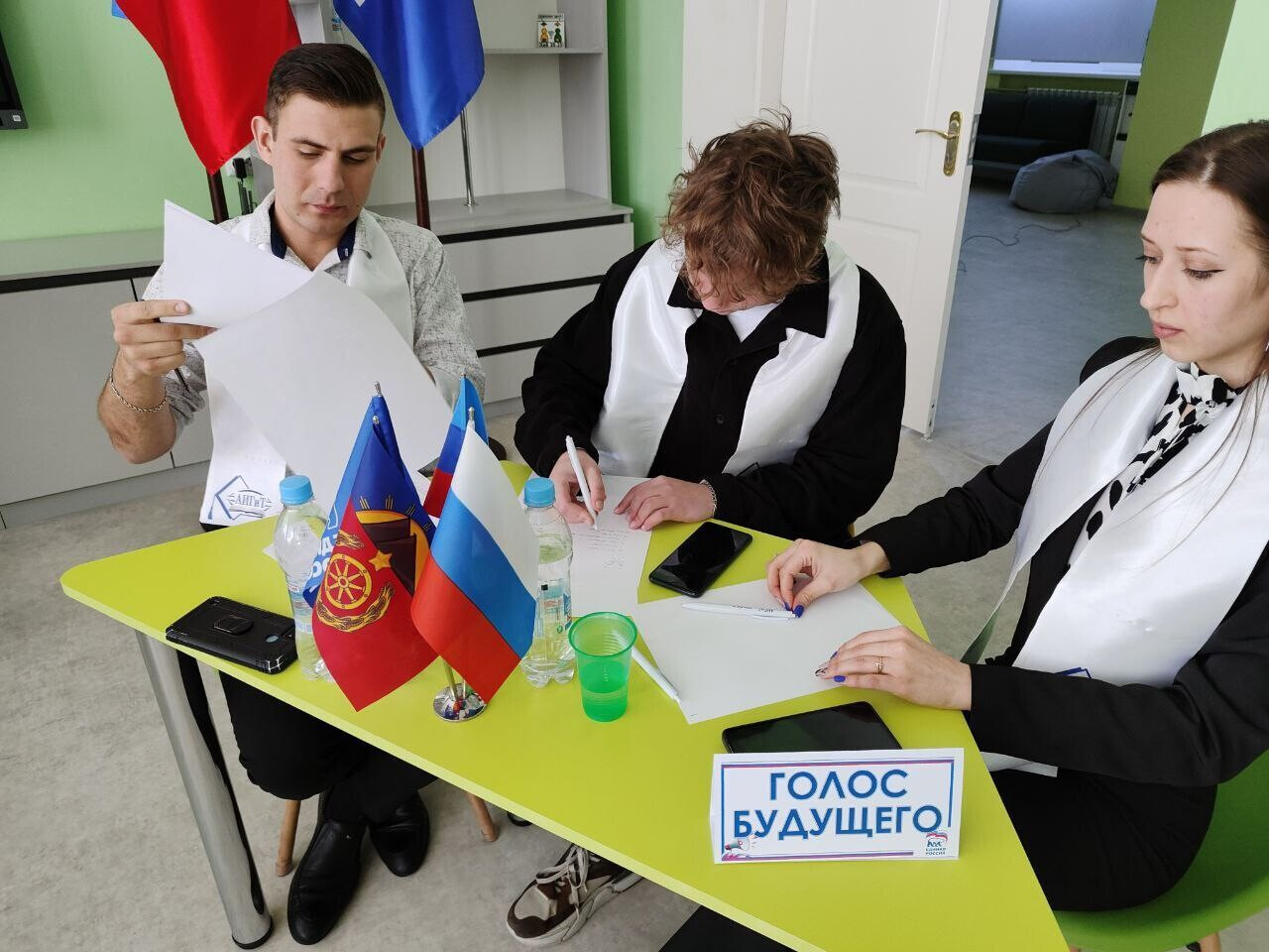 https//avatars.dzeninfra.ru/get-zen_brief/271828/pub_67b93d76aded101e47ff1d_67b4ca0343f4d70306fae1d9/scale_2400