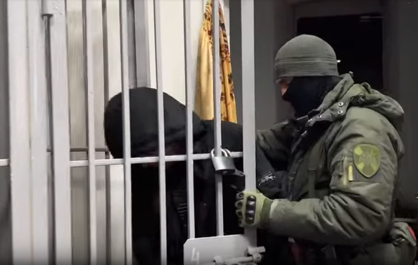 Чистилище в Тайшете. В Иркутской области продолжается борьба с ОПГ Чистилище в Тайшете. В Иркутской области продолжается борьба с ОПГ В Иркутской области накрыли банду, которая распространяла экстремистские идеи и держала в страхе весь криминальный мир Тайшета.