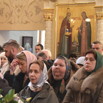 Благовещение Пресвятой Богородицы в храме святителя ИОВА. Дорогие мои, любимые, позвольте мне назвать вас так - наши мироносицы храма свт.ИОВА. 7 апреля 2025 год. Москва.- 3