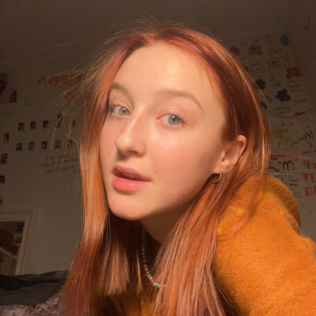 Стасиес в детстве. Стасиес. Стасиес блоггер. Стася федорова кукутики. Окно открыто стасиес клип.