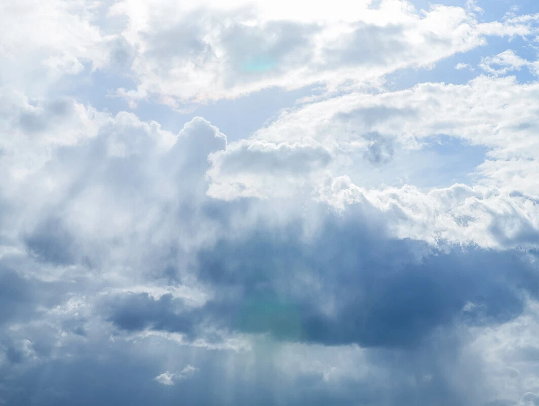 Облака 2022. Облачно фото. Облака 2022. Облачно днем. Кучевые облака чб.