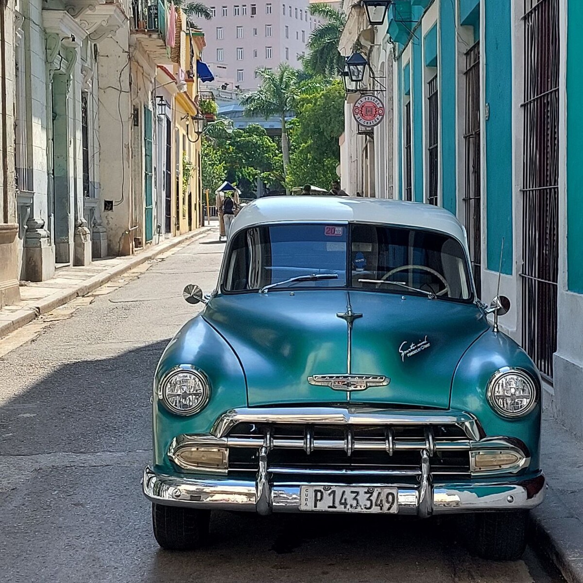 Московский кубинский. Куба. 100 Летние автомобили на Кубу. Путешествия на Кубу из Москвы.