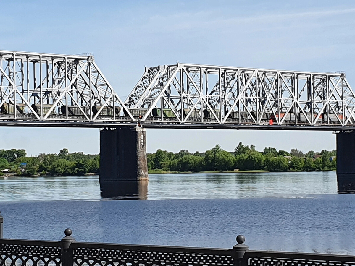 старица мост через волгу