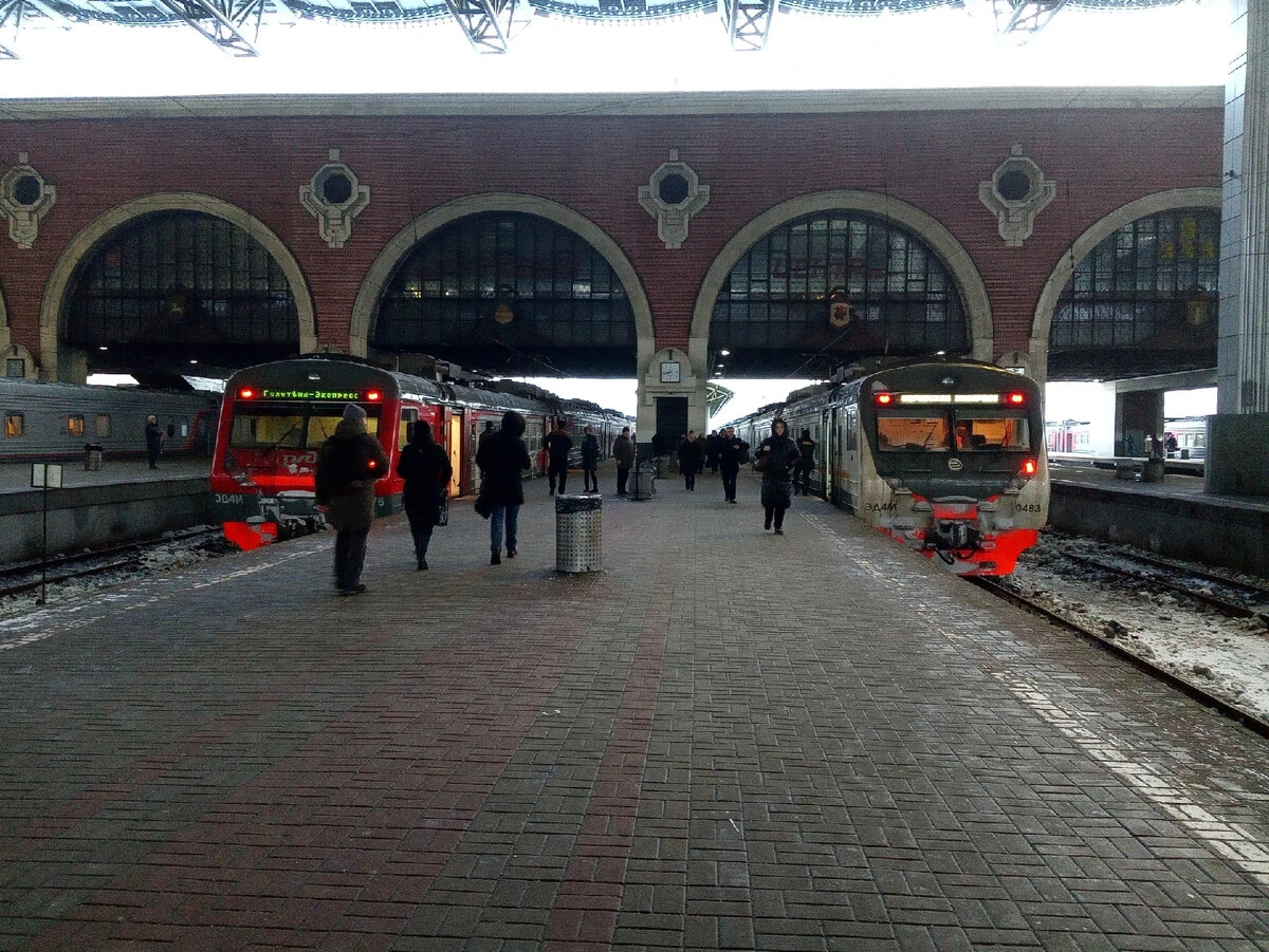 как выглядит казанский вокзал в москве