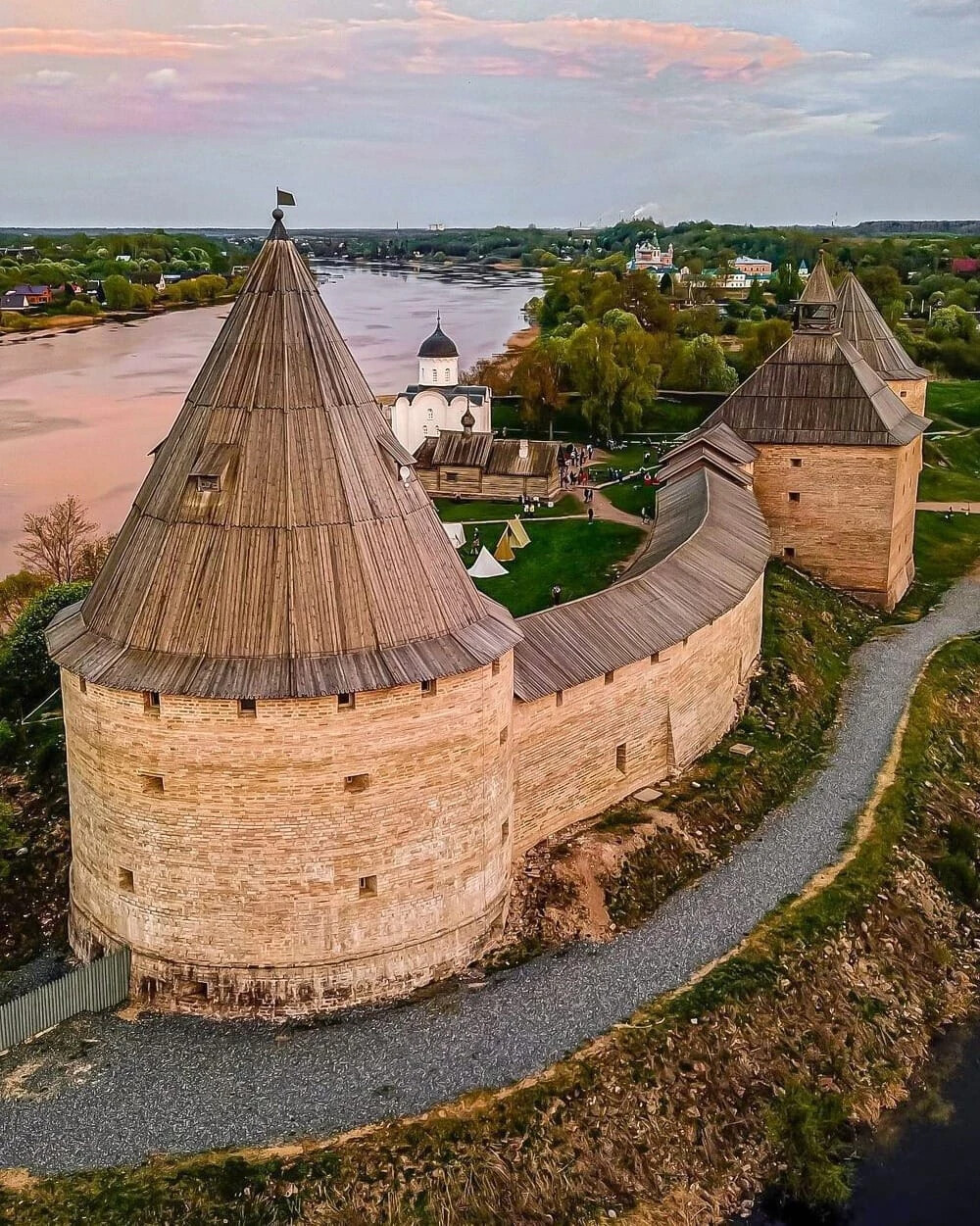 Город старая ладога фото