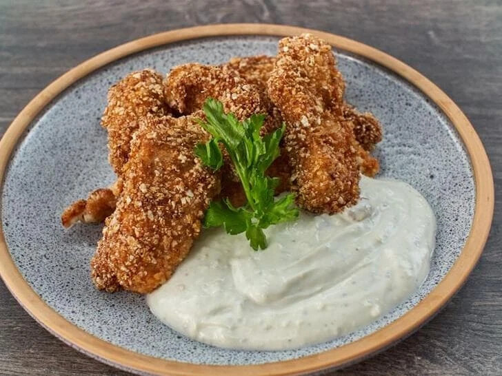 Как сделать стрипсы как в kfc. Стрипсы КФС. Стрипсы из индейки. Стрипсы куриные Покоторг. Стрипсы из индейки домашние.
