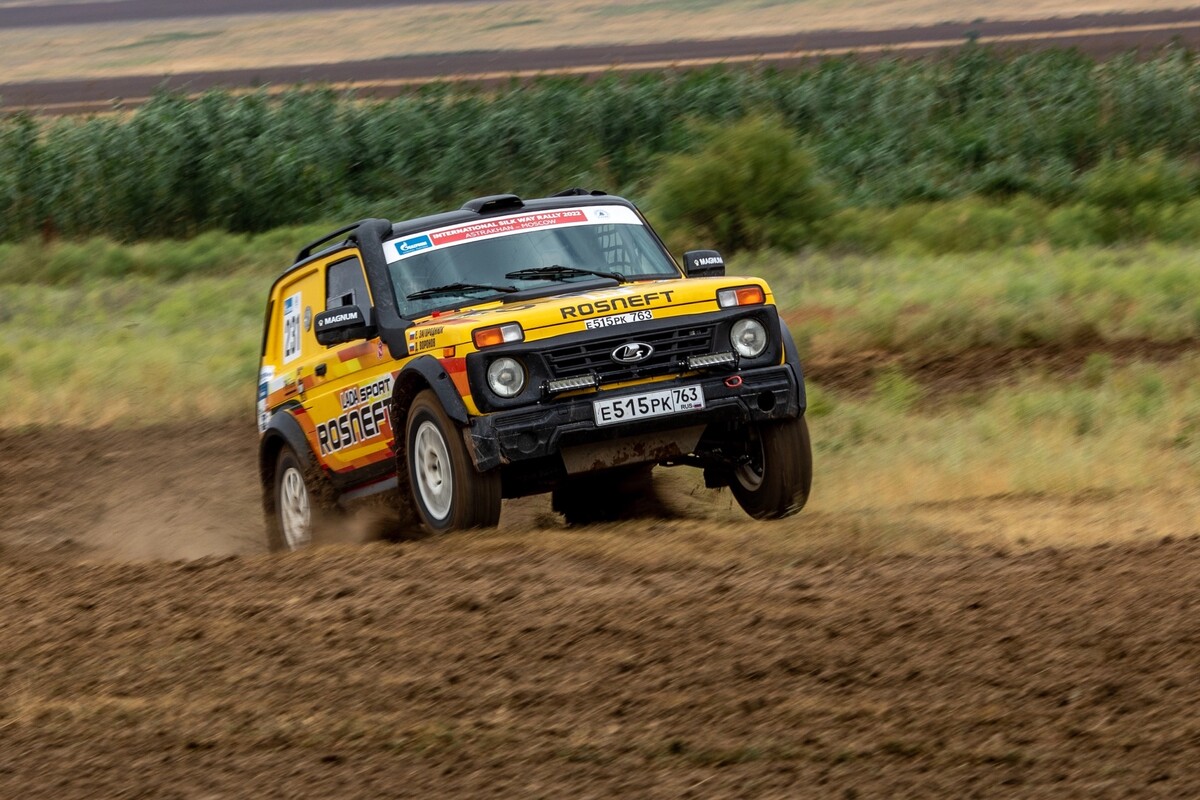 Lada Sport Rosneft Rally