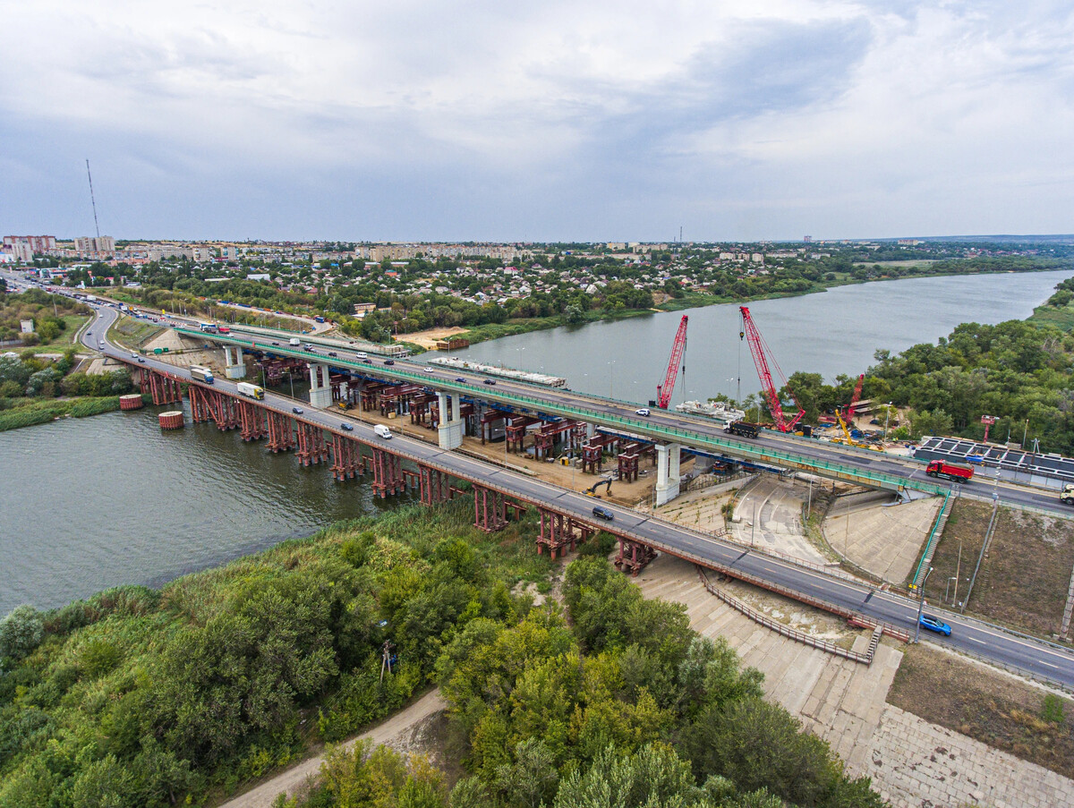 Мост через реку дон