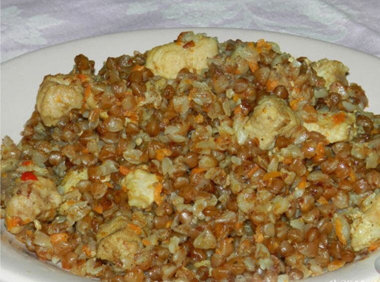 Гречка по купечески в мультиварке со свининой. Гречка по-купечески со свининой в мультиварке. Гречка по царски. Гречка со свининой в мультиварке. Гречка по царски с грибами.