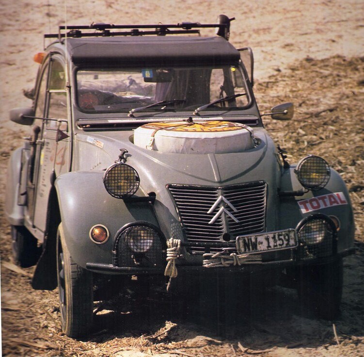 Citroen 2cv 4x4 Sahara 1958