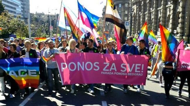 власти Сербии согласиться на гей-парад Евросоюз призвал сербские власти раз...