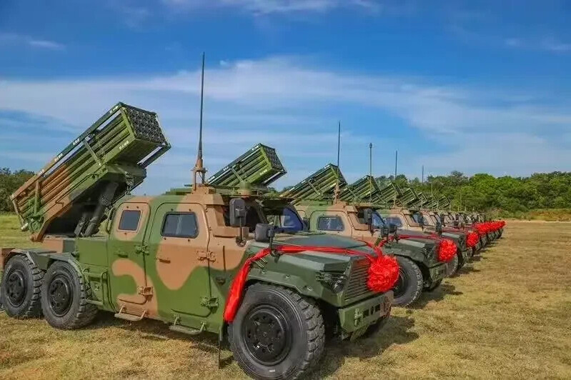 Dongfeng Warrior 6x6