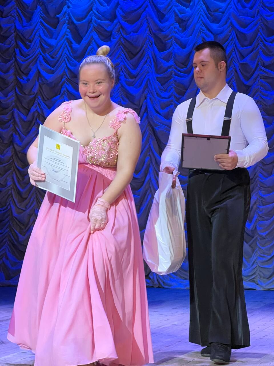 солнечный дуэт танцы. коллектив фортуна солнечные танцоры. коллектив фортуна солнечные. коллектив фортуна солнечные. коллектив фортуна дауны.