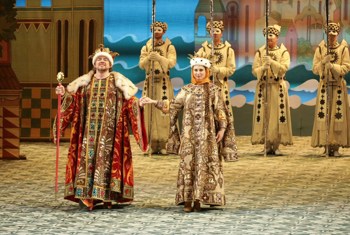 Опера сказка о царе салтане. Царица Милитриса опера. The Tale of Tsar Saltan. The Tale of Tsar Saltan Opera.