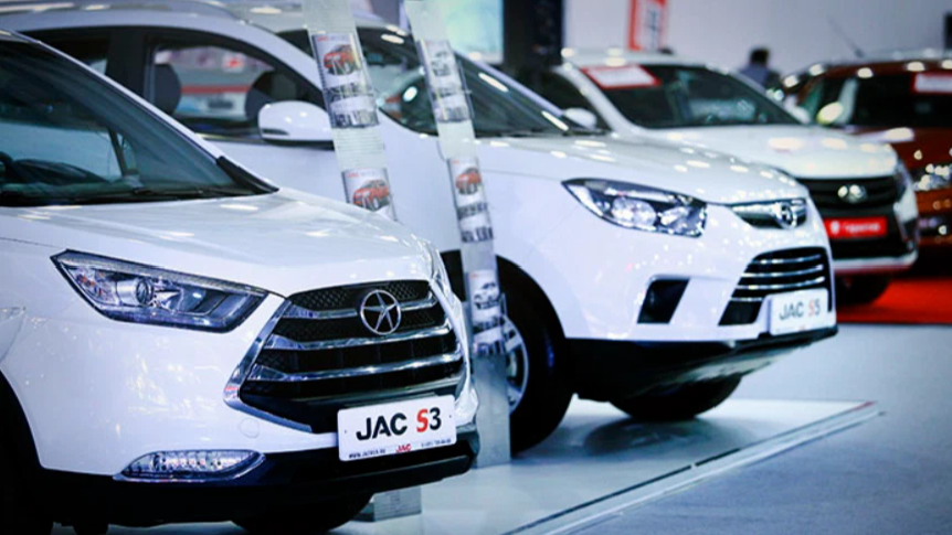 Москвич это китайский JAC. JAC Москвич 2022. Машина китаец марки. Китайские автомобили в Уфе.