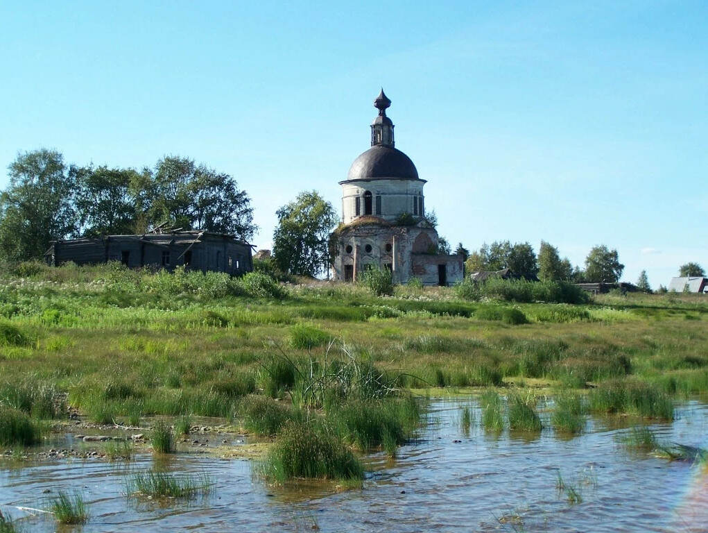 Чаронда. Церкви Иоанна Златоуста Чаронда. Село Чаронда в Вологодской области. Чаронда Кирилловский район. Чаронда заброшенный город в Вологодской области.