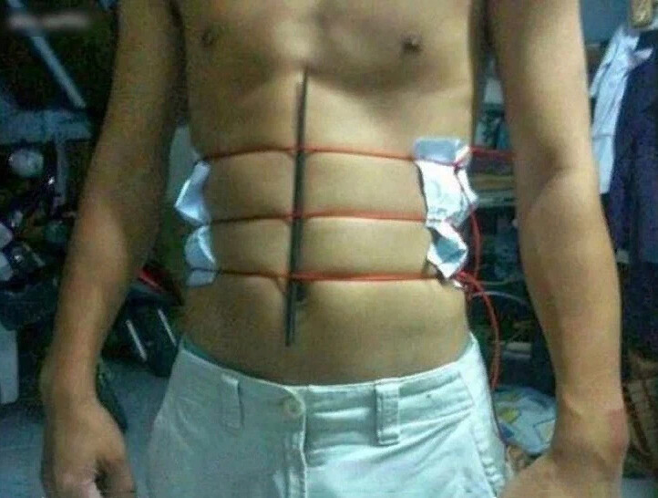 Жировые кубики на животе