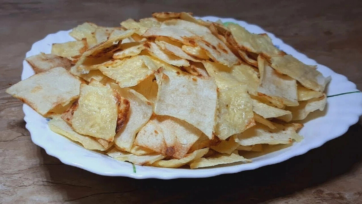 Чипсы из лаваша с паприкой. Лавашидзе чипсы. Сделать чипсы из лаваша в духовке. Чипсы из лаваша в духовке рецепт с фото пошагово. Чипсы из лаваша в духовке.