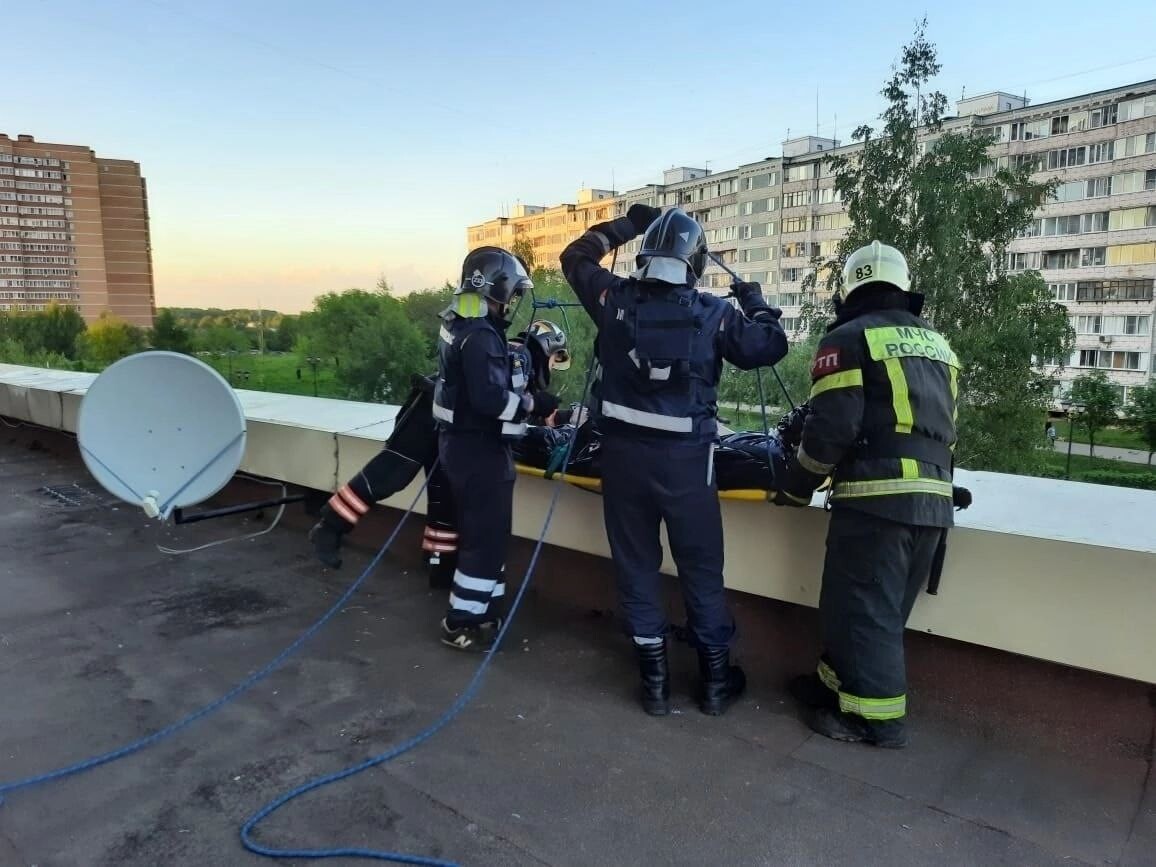 Этажа пап. Пожар в Сергиевом Посаде. Пожар на ЗОМЗЕ Сергиев Посад. ЖК Гранд парк Сергиев Посад.