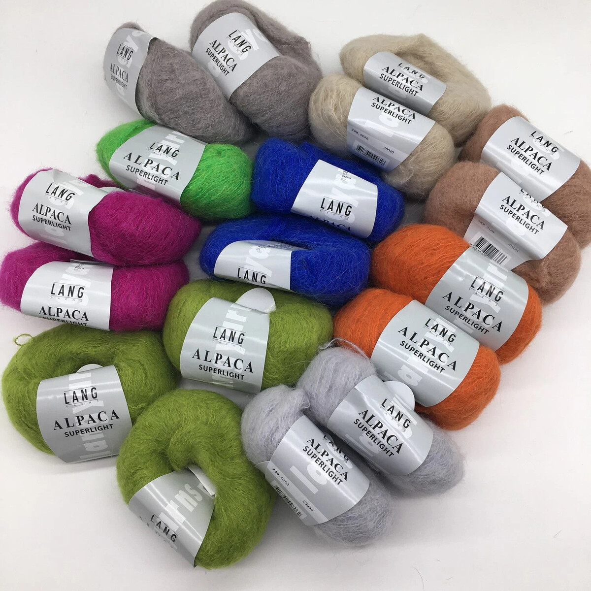 Пряжа косит. Пряжа lang Yarns Alpaca Superlight. Lang Yarns Alpaca Superlight 248. Пряжа lang Yarns Alpaca Superlight 048. Пряжа Alpaca Superlight lame 09.