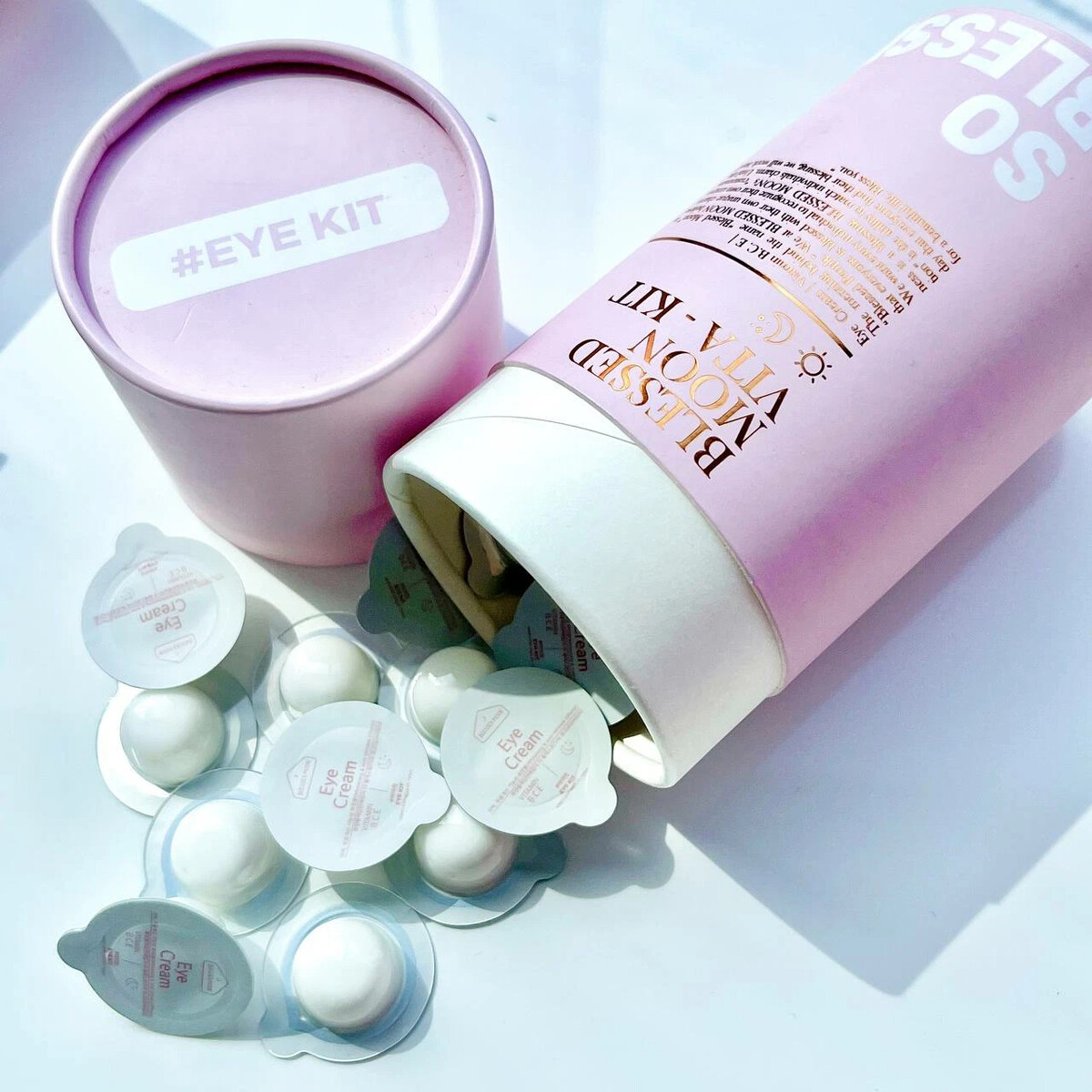 Far mb024 карандаш д/бровей 101 (чёрный). The blessed moon. Moon touch косметика. Blessed moon. Moon crema.