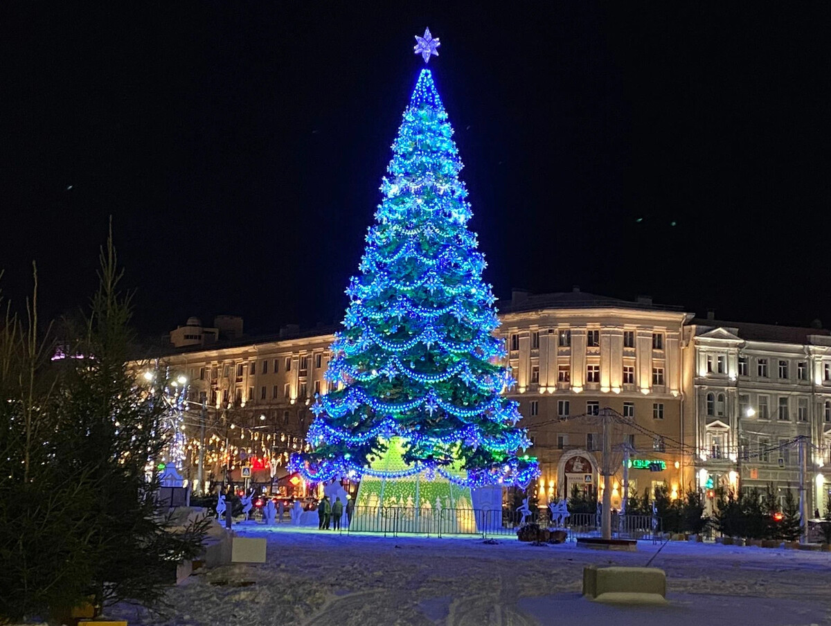 площадь ленина на новый год