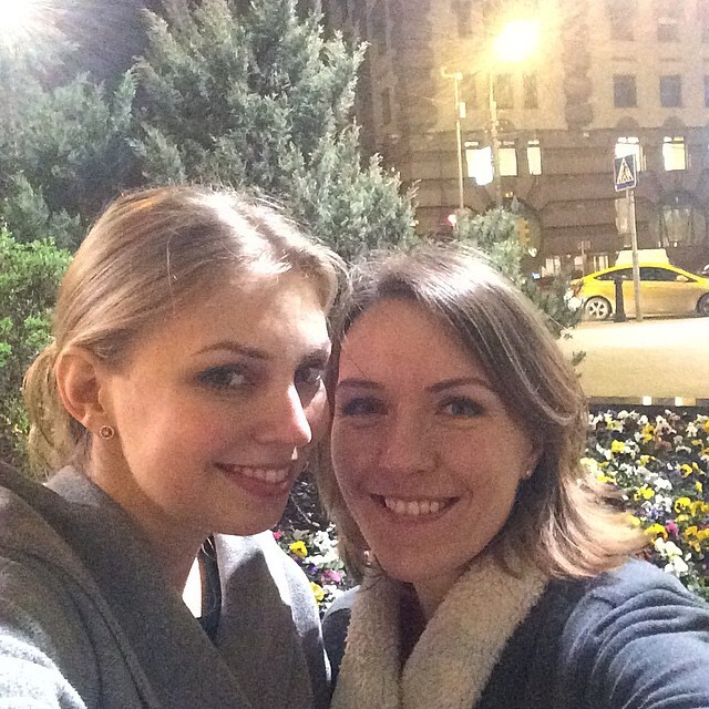 Две наташи. 2 наташи. 2 наташи. Цвет наташа. Две наташи.