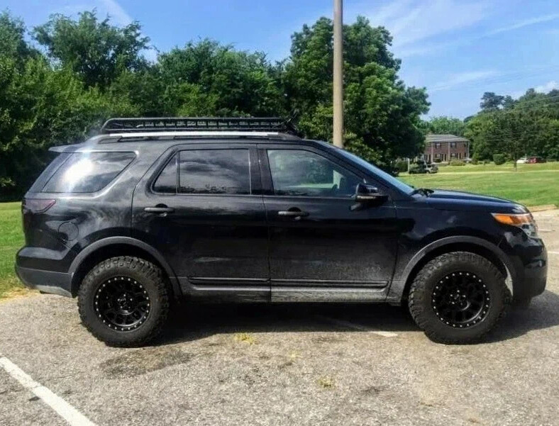 Ford Explorer на бездорожье