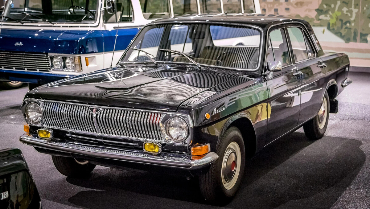 Волга газ 24 24 догонялка. 24. Волга газ 24 v8. Волга. Догонялка! газ 2434 "волга".