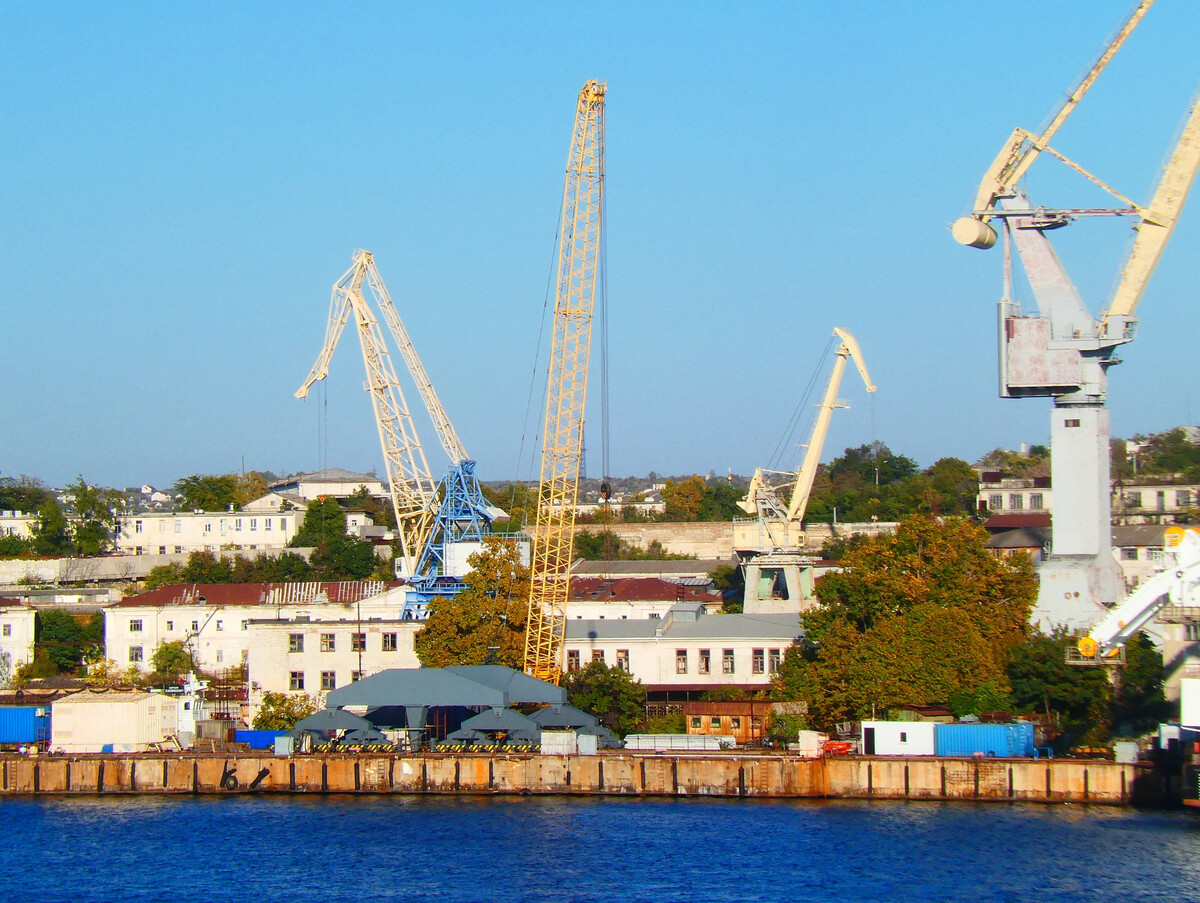 индустриальный канал