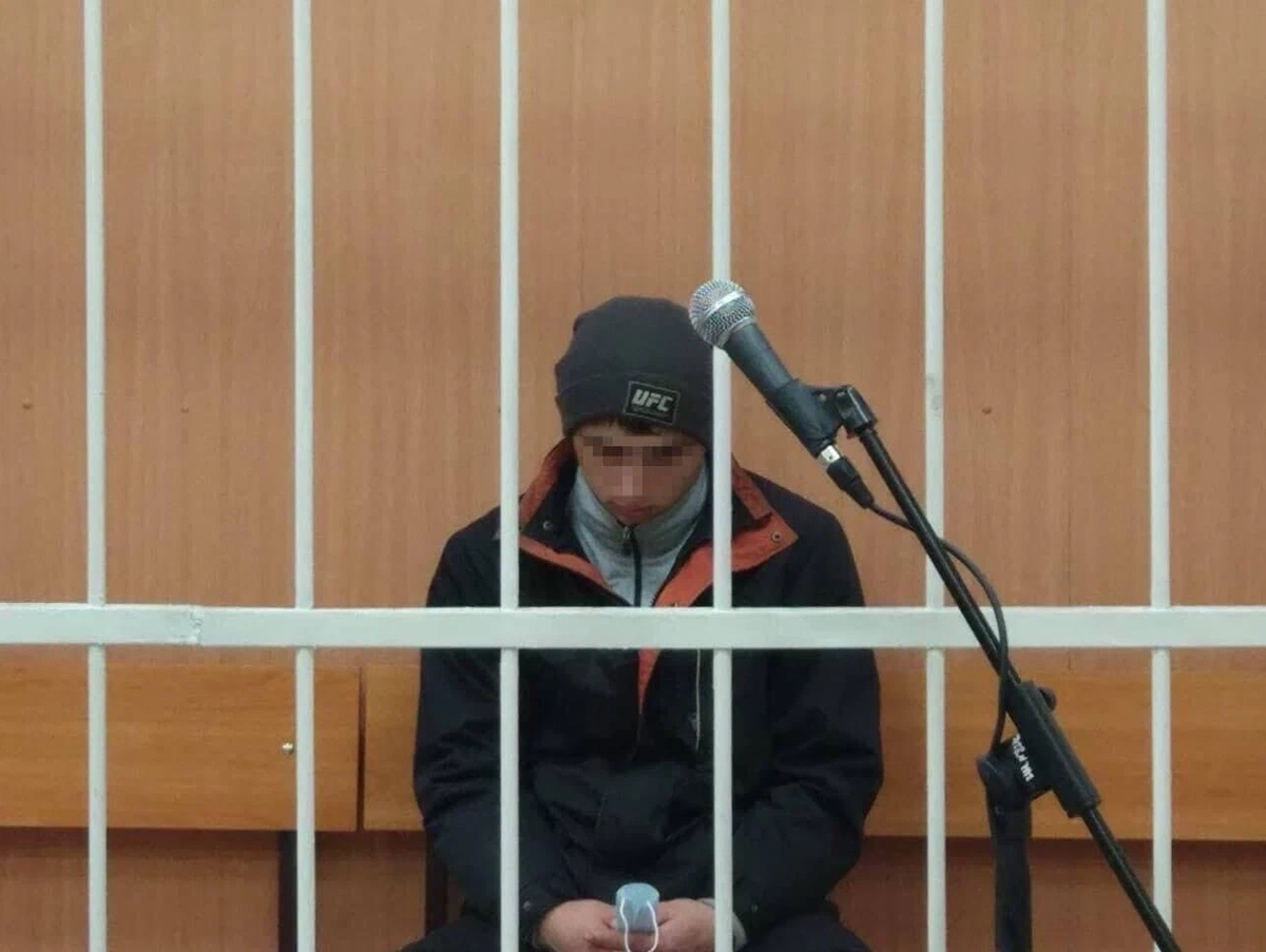 Омск 14 октября. Подросток в суде.