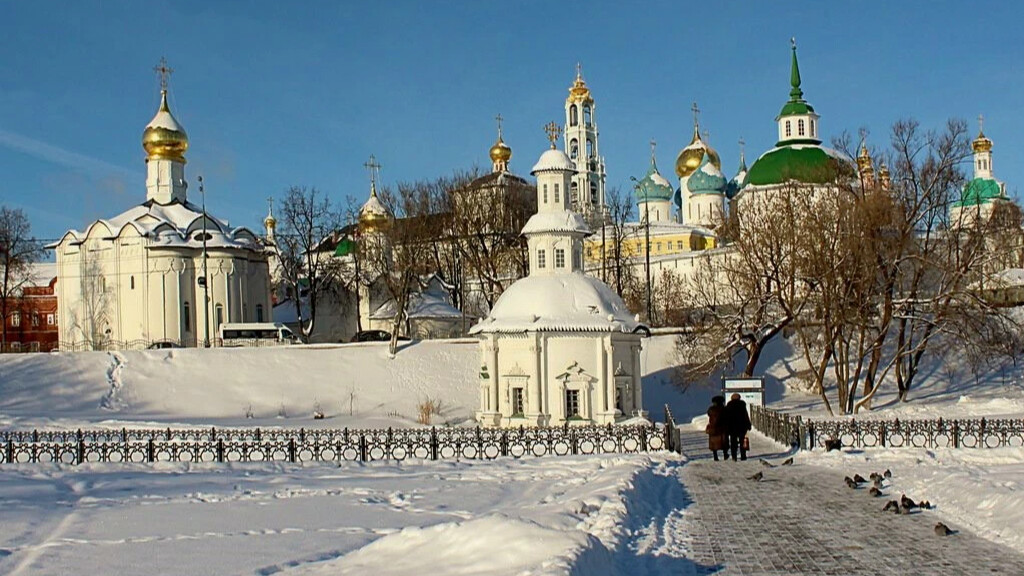 Владимирская улица сергиев посад. Заснеженная троице сергиева лавра. троице-сергиева лавра в ноябре. река кончура сергиев посад.