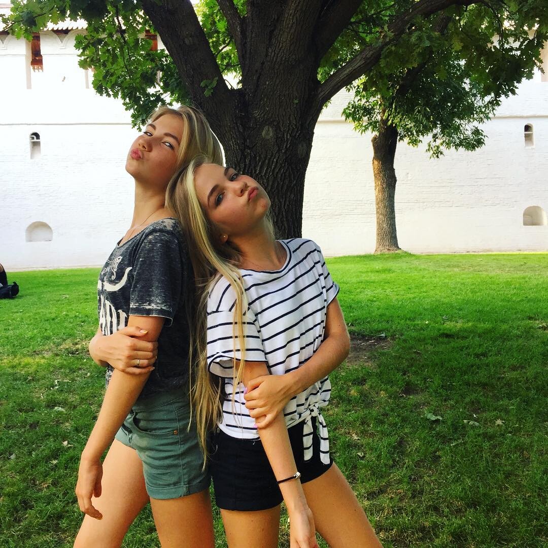 сестра софы купер. сестра софы купер. сестра софы купер. саша айс и софа. саша айс и софа купер 2021.