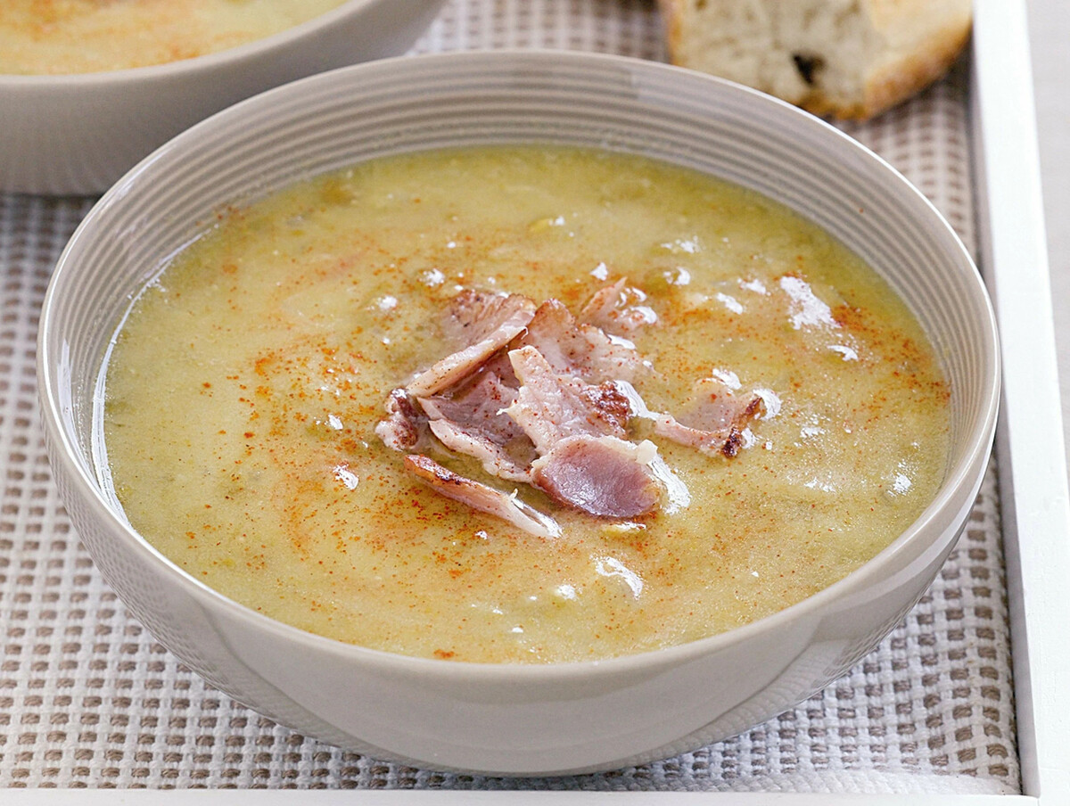 Гороховый суп пюре с беконом