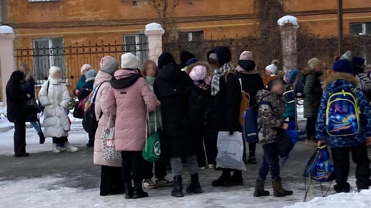 Эвакуация. Эвакуация в школе. 'Dfrefwbz d IRJK. Эвакуация детей в школе. Отменят ли учебу из за теракта