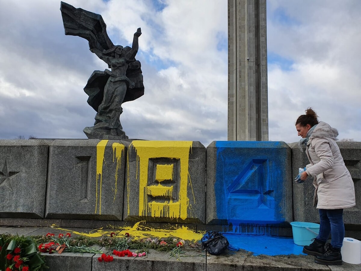 памятники советским воинам в польше