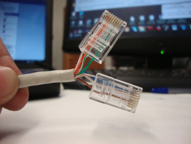 Как соединить два провода витой пары Обжим витой пары ethernet коннектором: виды и типы обжимки кабеля, порядок дейст
