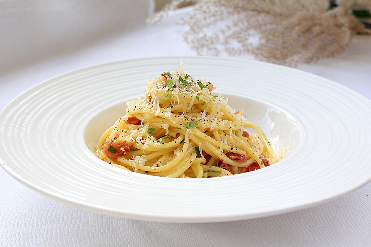 Que lleva la pasta carbonara