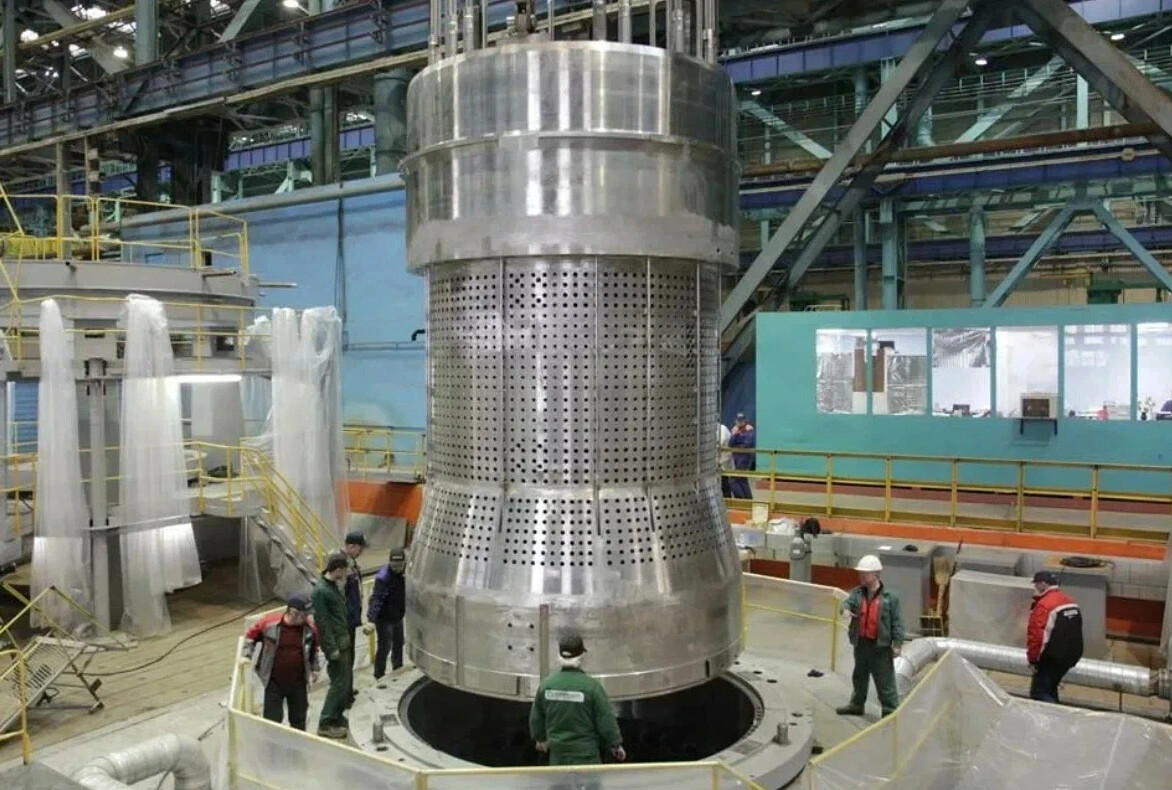 Аэс ввэр 1200. Блок защитных труб ВВЭР-1200. Реактор ВВЭР 1200. БЗТ реактора ВВЭР 1200. Блок защитных труб ВВЭР-1000.