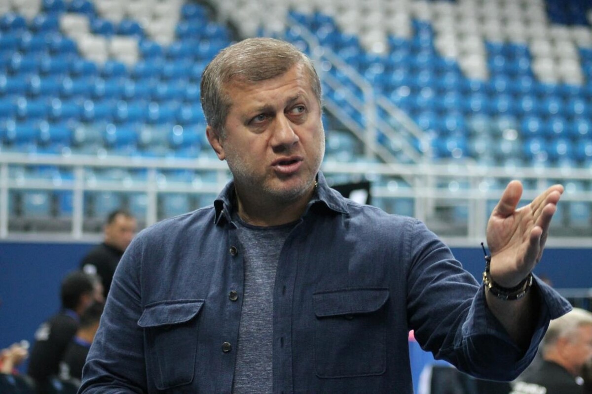 Магомед гусейнов. Главный тренер по борьбе. Магомед гусейнов. Джамбулат тедеев. Тренер дагестана гусейнов.