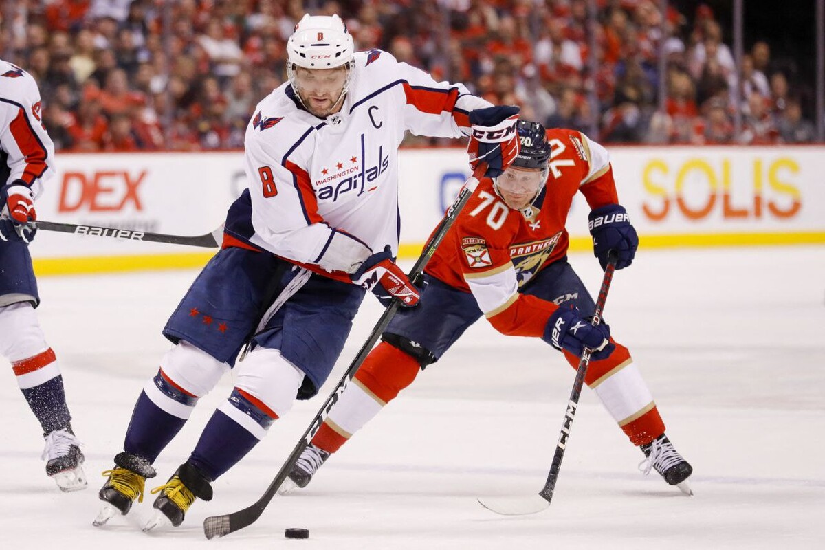 Вашингтон Кэпиталз Флорида. НХЛ Овечкин Вашингтон Флорида. Овечкин Washington Capitals Florida Panthers.