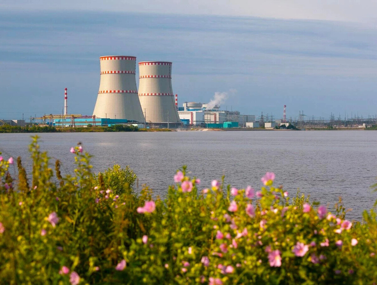 Калининская аэс удомля. Калининская атомная станция удомля. Калининская аэс энергоблок. Тверская аэс. Удомля атомная электростанция.
