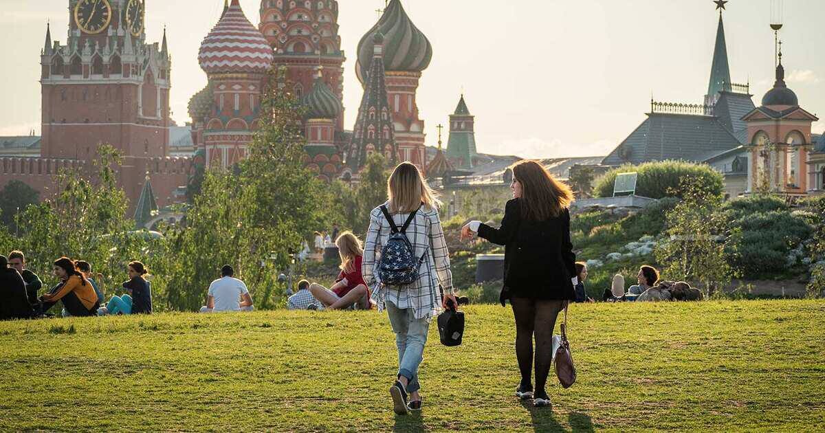 В москве потепление на следующей. Москва летом. Летний день в Москве. Москва летом 2020. Москва в начале мая.