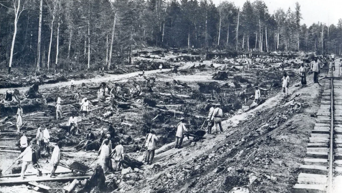 Строительство железной дороги край. Транссибирская магистраль 1916. Транссибирская магистраль в 1891г.. Транссибирская железная дорога 19 век. Начало строительства Транссибирской магистрали.