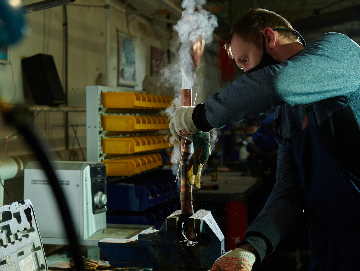 завод холодильного оборудования красноперекопск. работа в москве. вахта в москве. вахта. работа на московских предприятиях.